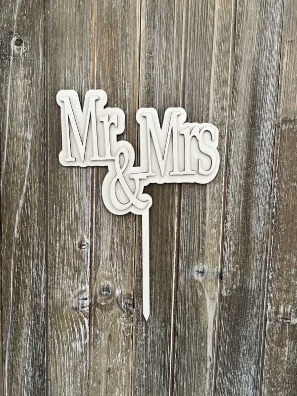 Custom mr & mrs cake topper